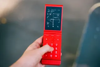 Light Flip: O Celular Minimalista Que Vai Revolucionar Você!