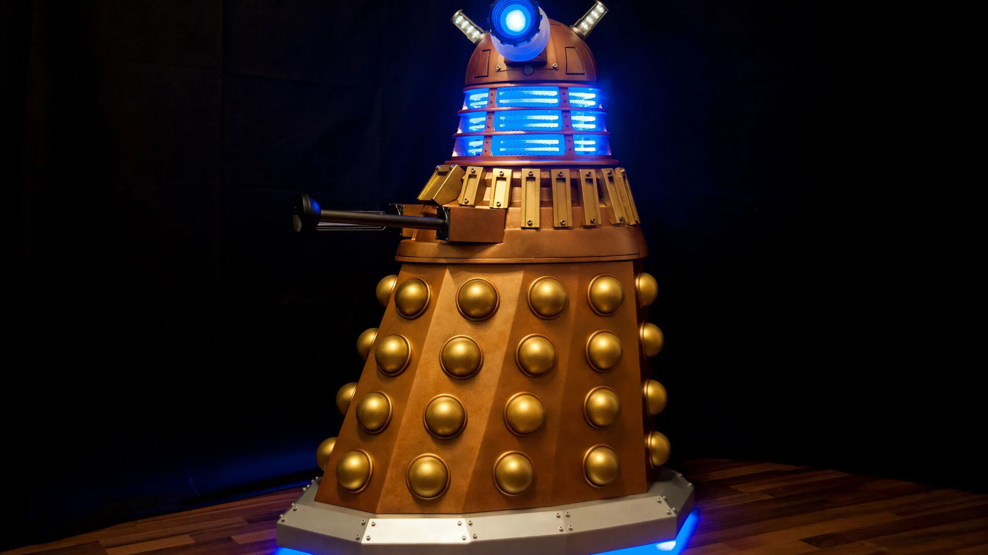 Doctor Who Dalek gaming PC build