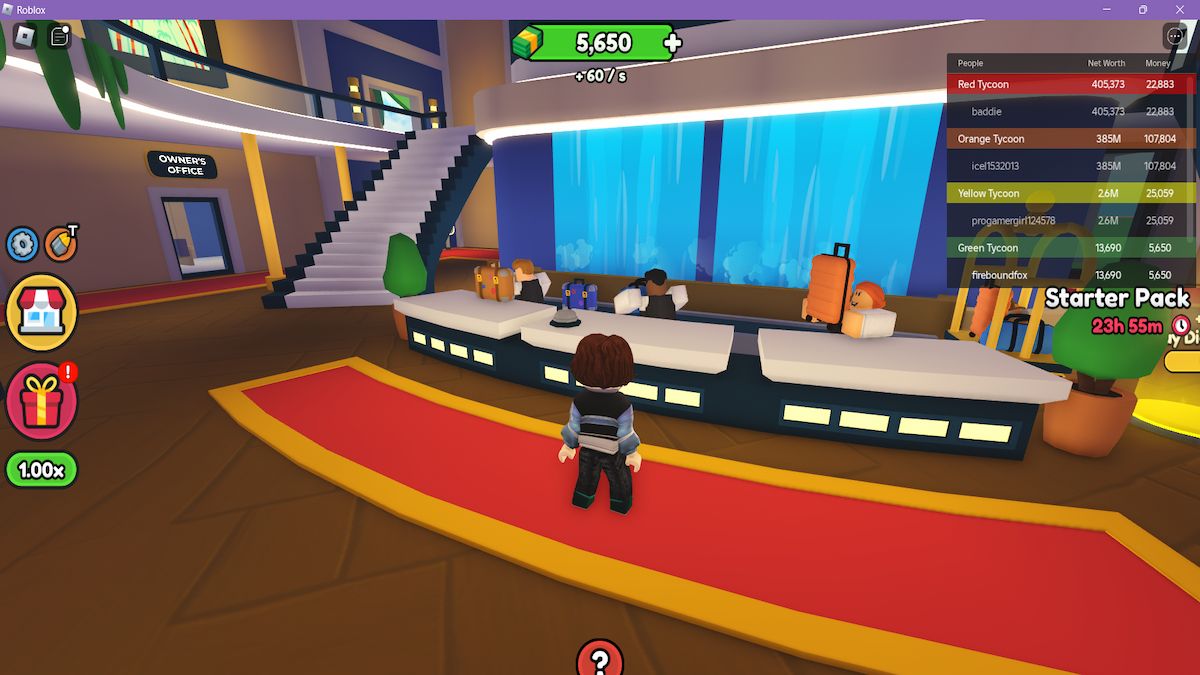 Um avatar em pé em frente a uma recepção de hotel no Roblox Resort Tycoon 2.