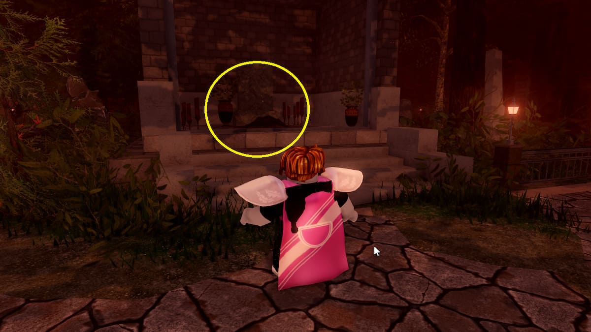 Um jogador caminhando no Roblox Haunt