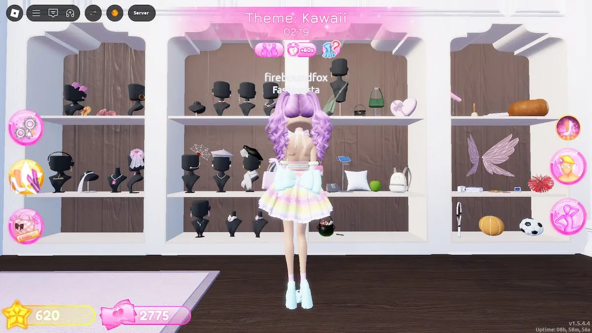 Escolhendo acessórios para um look Harajuku no Roblox Dress to Impress.