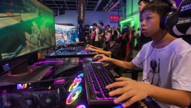 Tencent and NetEase Bow to China 'Game Time Limit' Regulations