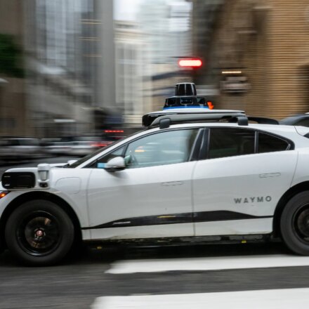 The robotaxi law that could ban Tesla