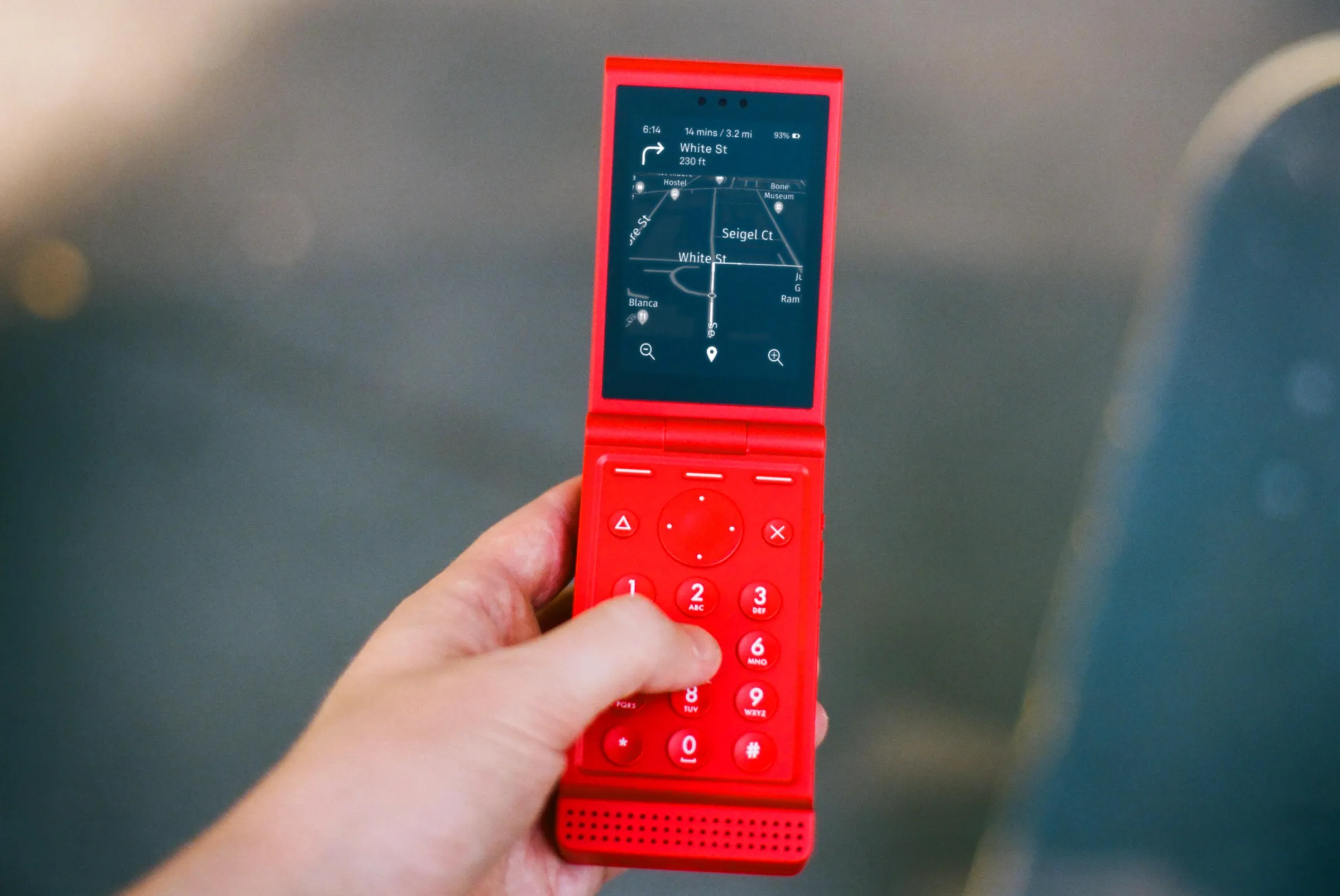 Light Flip: O Celular Minimalista Que Vai Revolucionar Você!