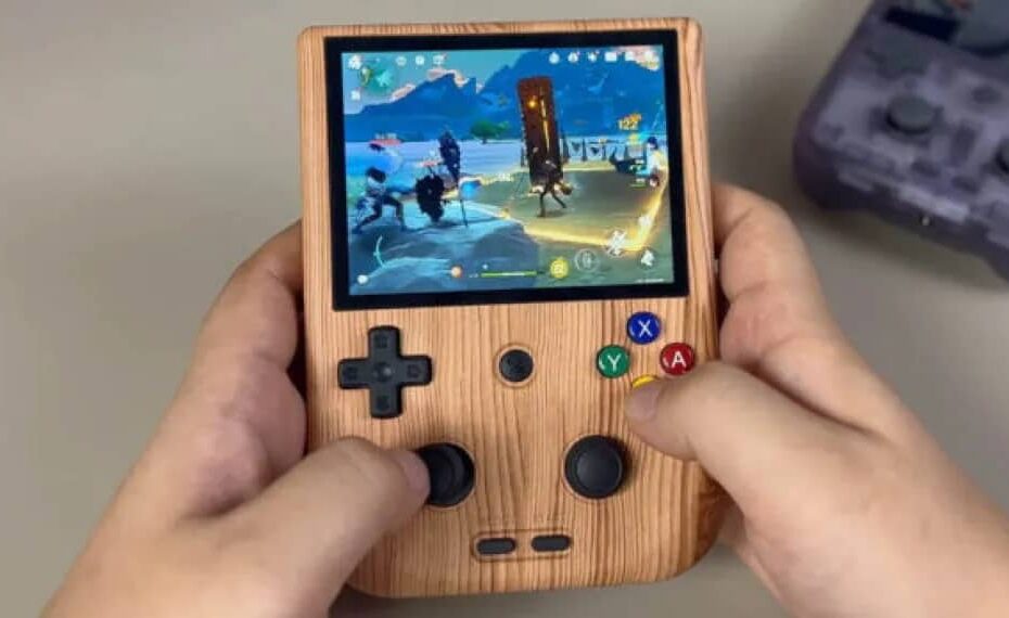 Anbemic anuncia novo console portátil retrô que roda jogos de PS2, WII, PSP, N64, SNES e mais
