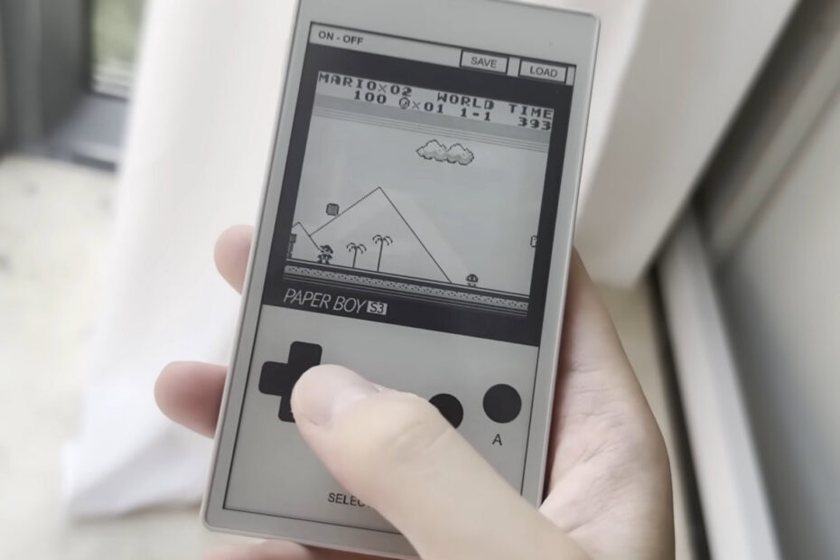 A screenshot of the Paper Boy S3 E-Ink-based Game Boy emulator.